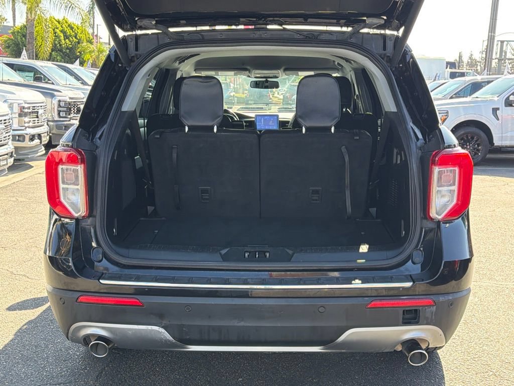 Certified 2023 Ford Explorer Limited RWD image 17