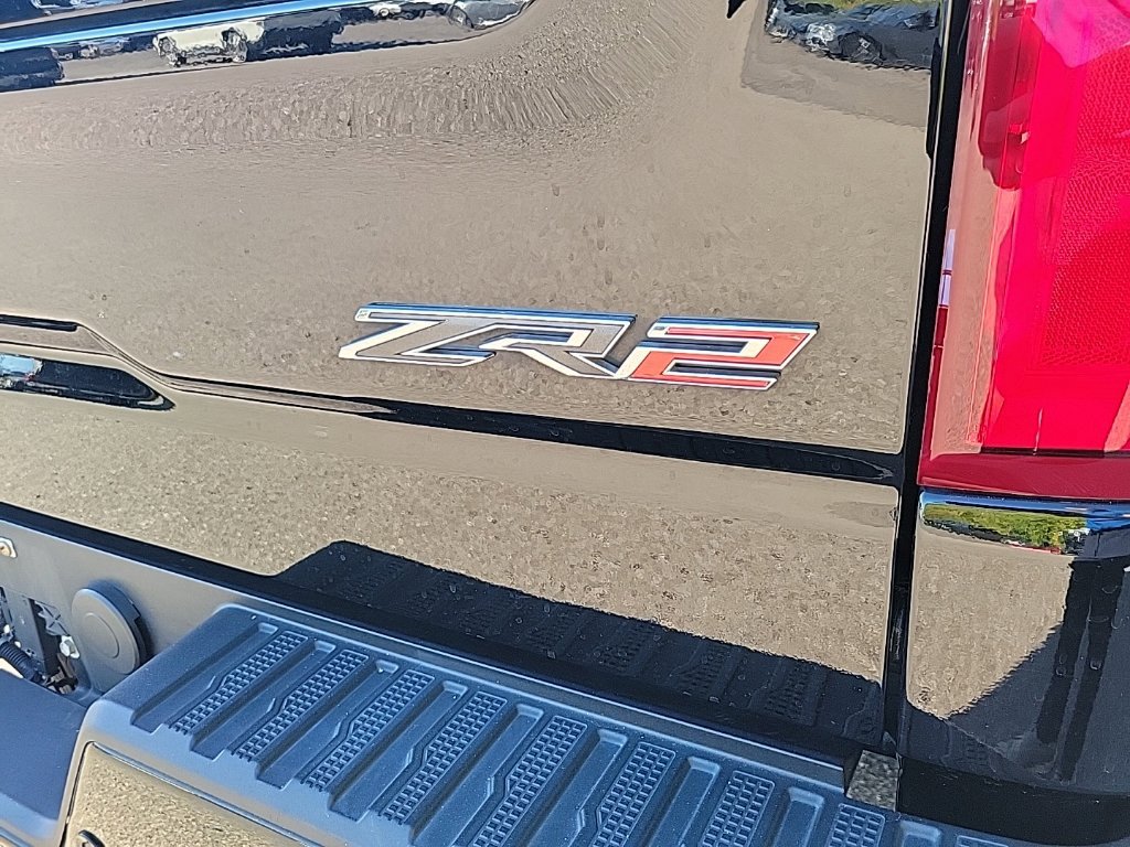 Used 2023 Chevrolet Silverado 1500 ZR2 AWD/4WD image 27