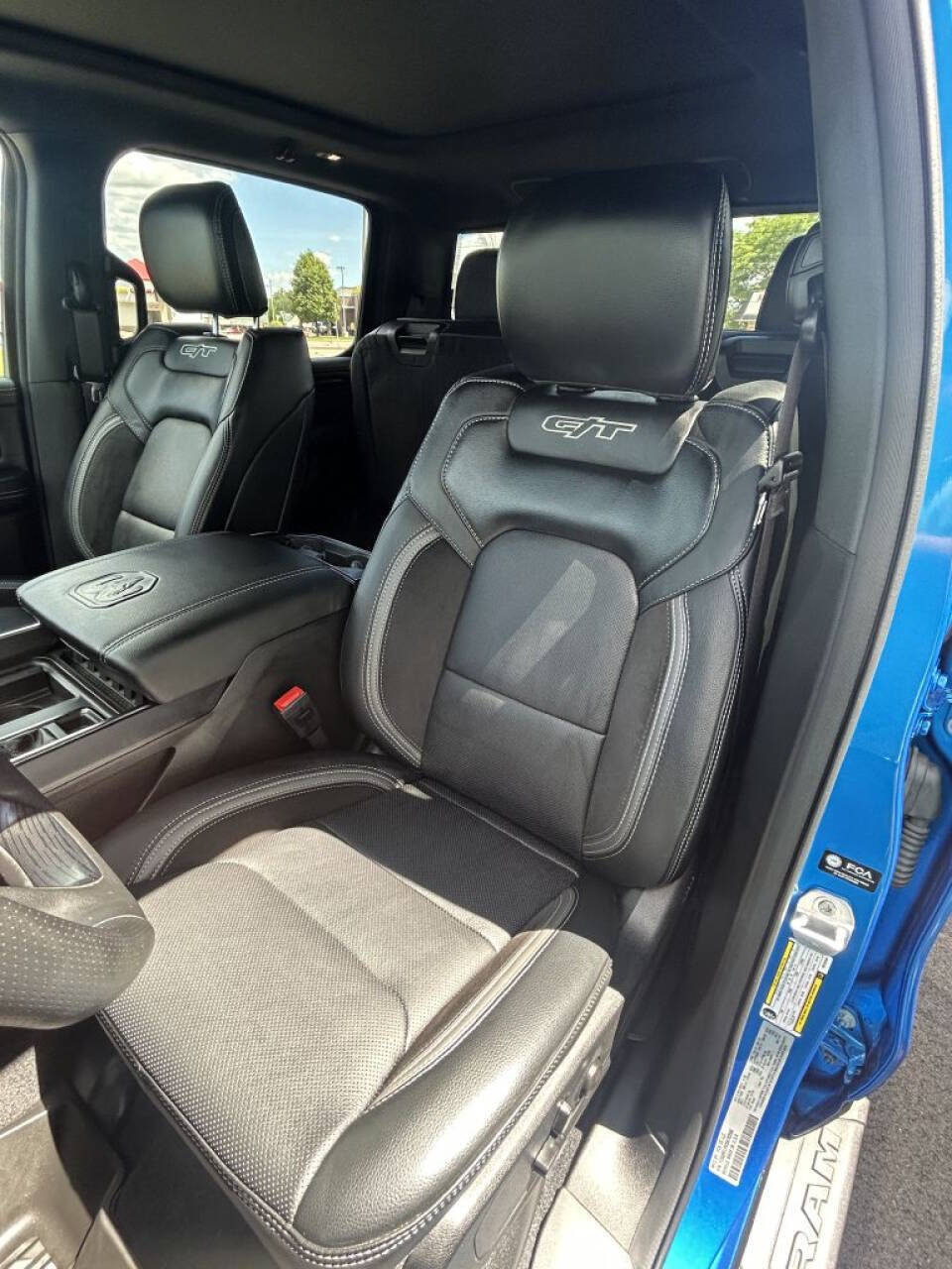 Used 2025 RAM 1500 Rebel w/ G/T Package AWD/4WD image 15