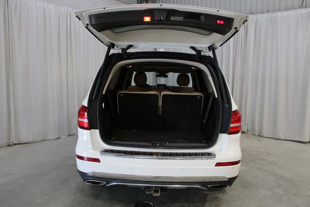 Used 2017 Mercedes-Benz GLS 450 4MATIC image 33