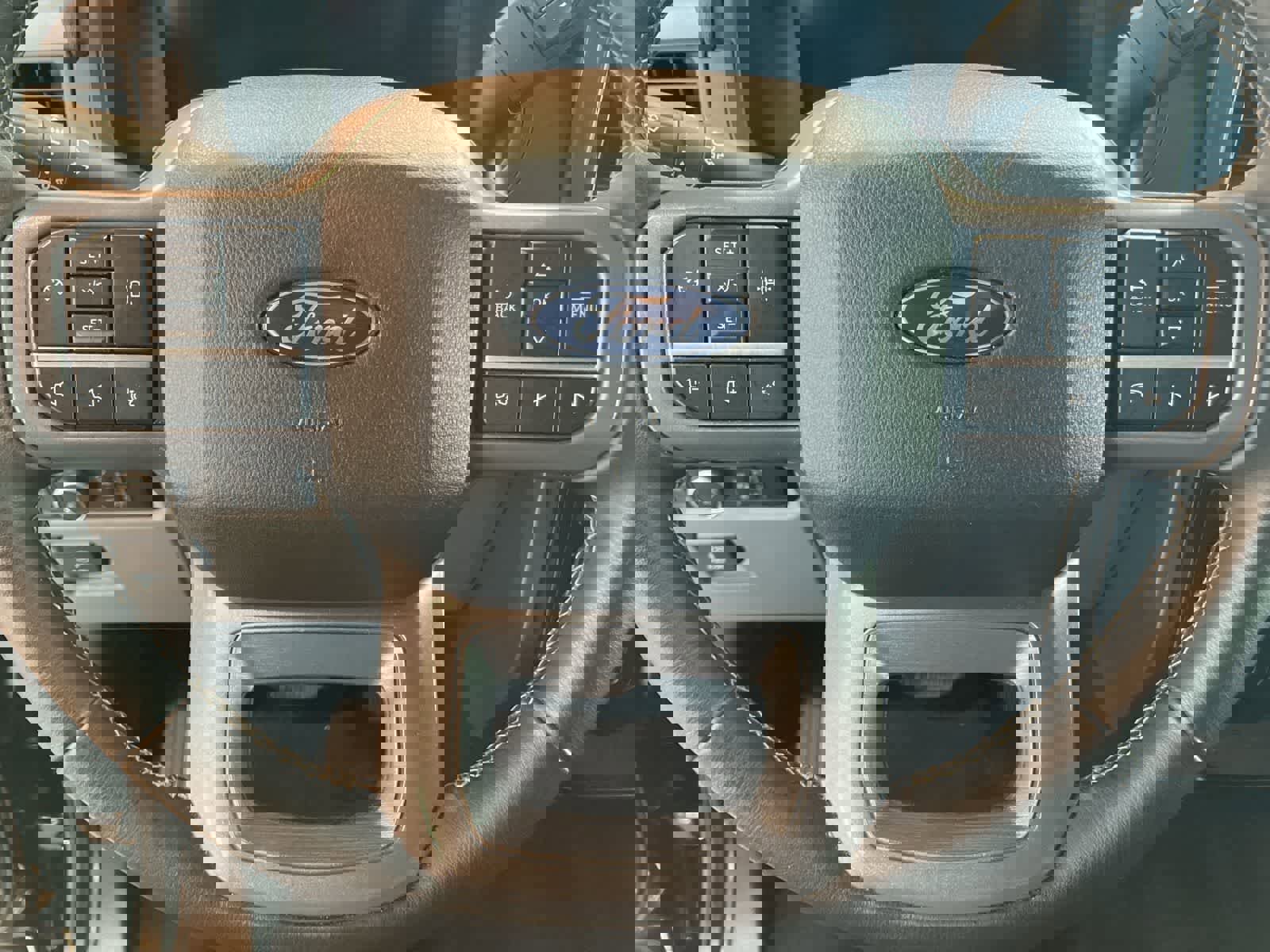 Used 2025 Ford F150 XLT w/ Equipment Group 301A Standard image 15