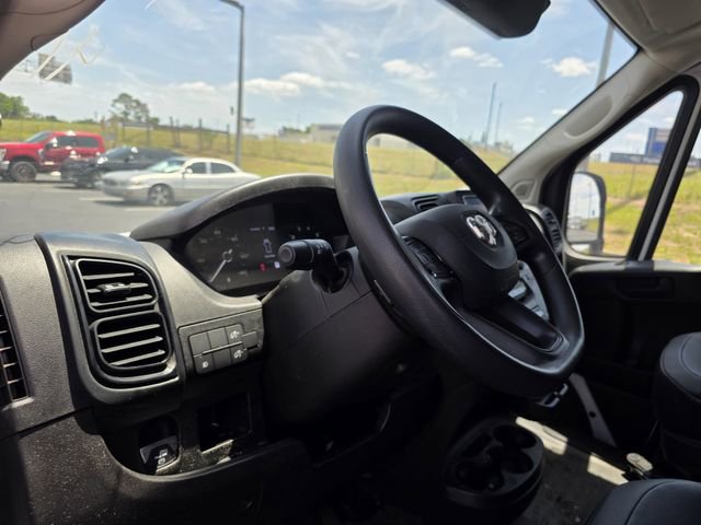 Used 2025 RAM ProMaster 2500 w/ Convenience Group image 11
