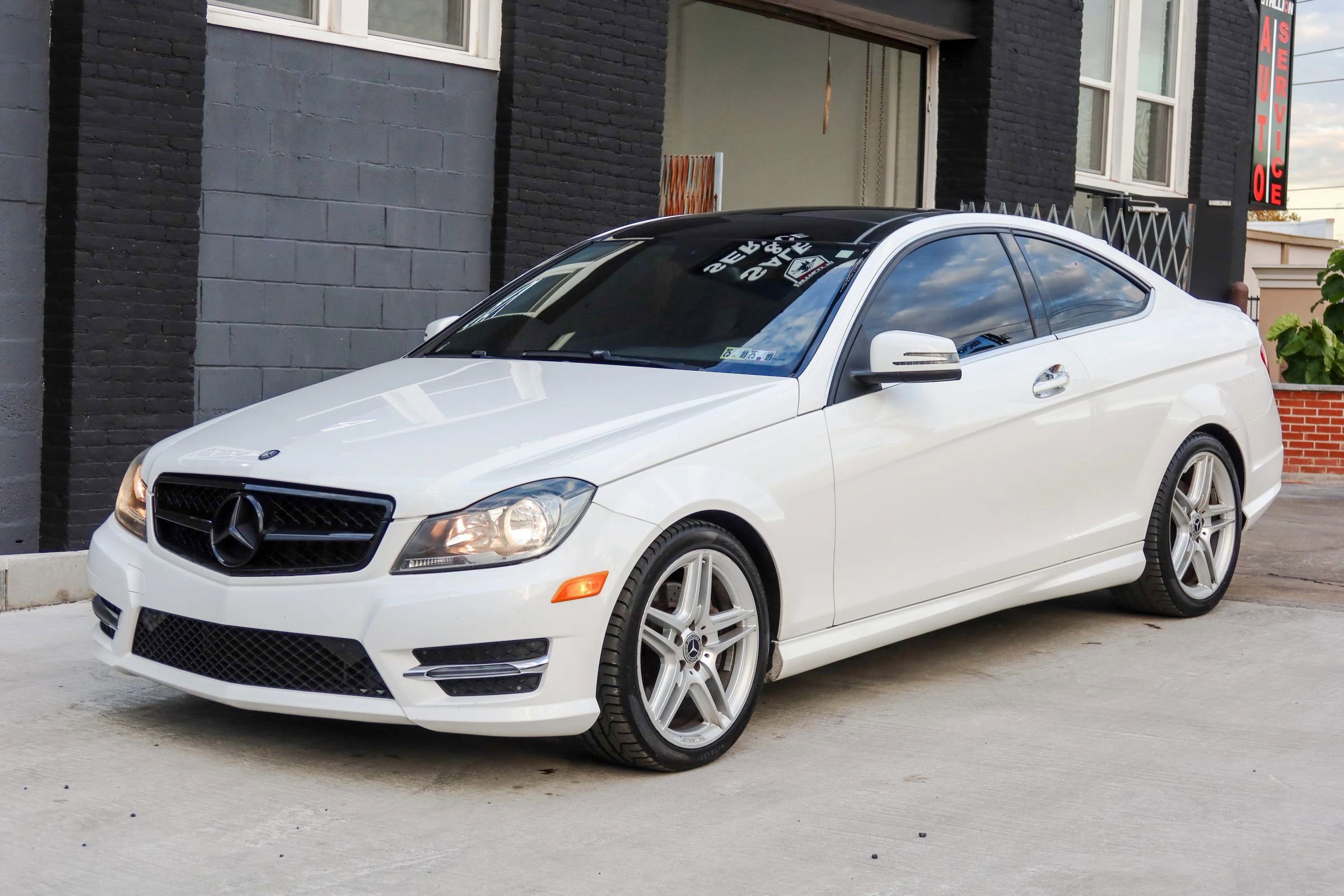 Used 2015 Mercedes-Benz C 350 4MATIC Coupe w/ Multimedia Package image 2