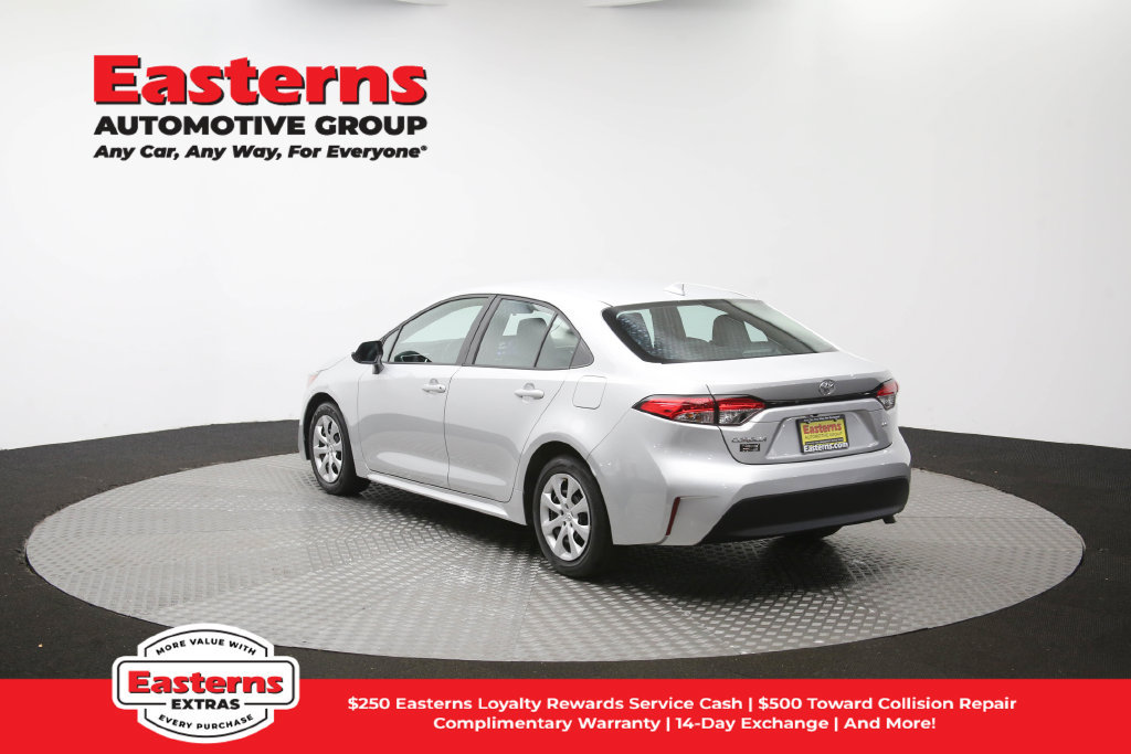 Used 2025 Toyota Corolla LE FWD image 65