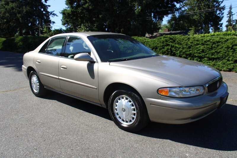 Used 2003 Buick Century Custom w/ Preferred Equipment Group 1SB FWD image 2