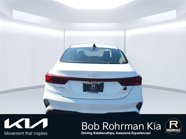 Used 2024 Kia Forte LXS FWD image 5