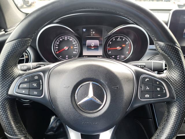 Used 2017 Mercedes-Benz GLC 300 4MATIC image 21