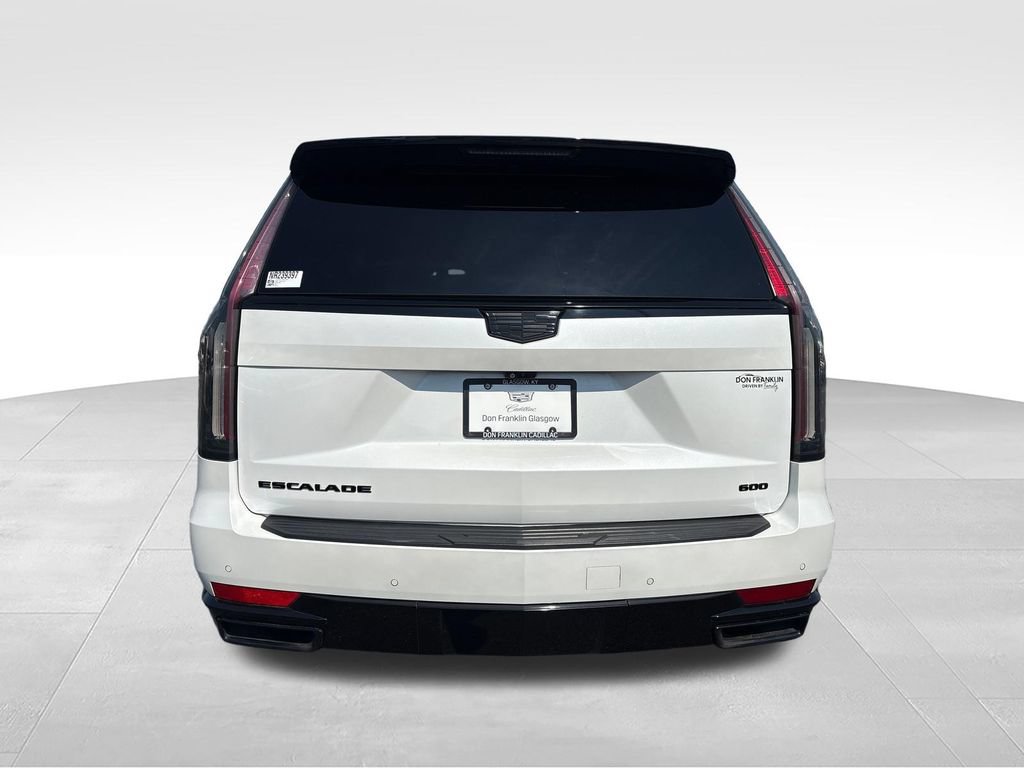 Used 2022 Cadillac Escalade Sport Platinum AWD/4WD image 4