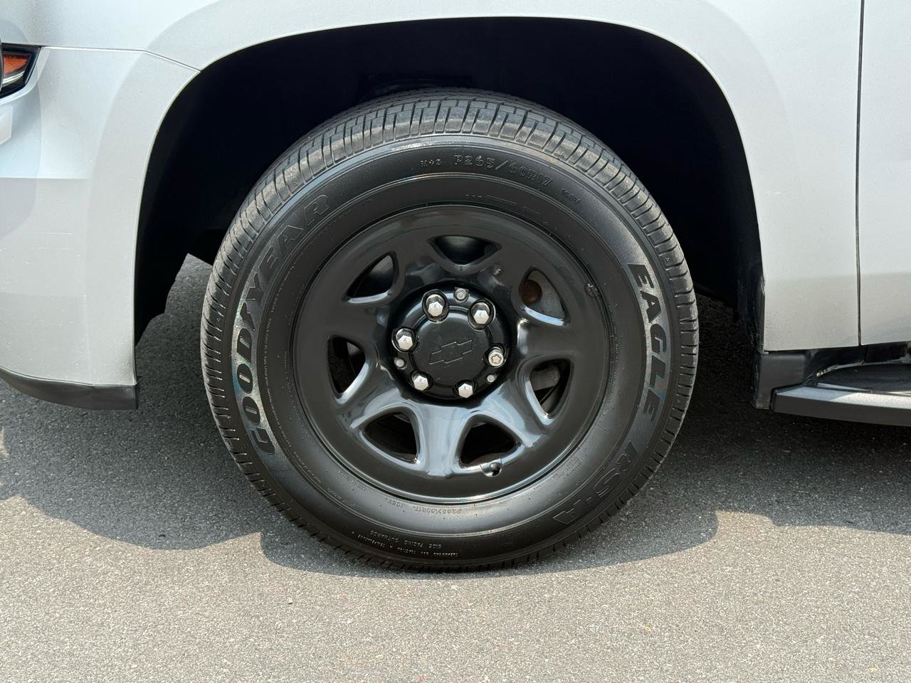 Used 2019 Chevrolet Tahoe 2WD w/ Remote Keyless Entry Package image 33