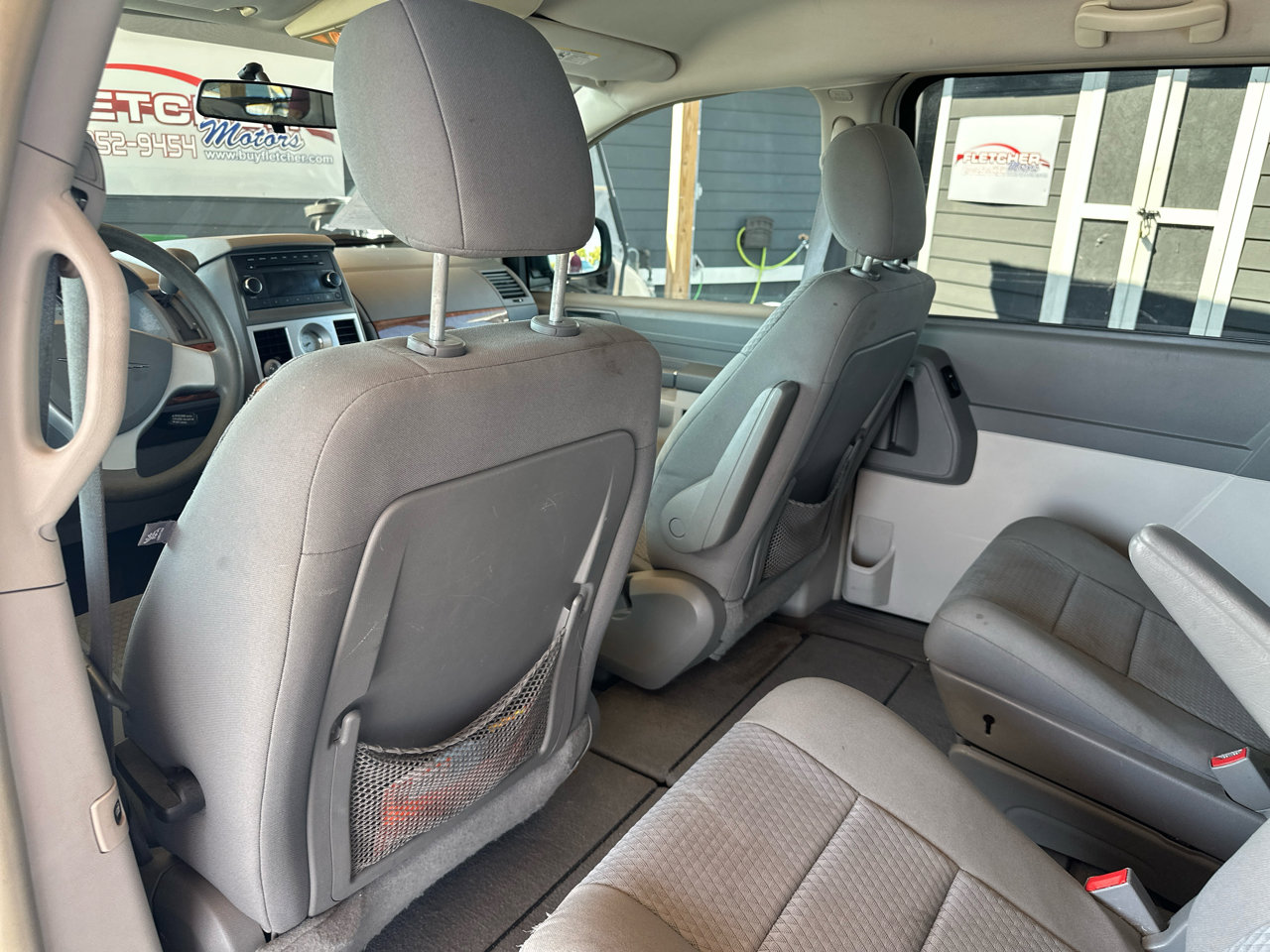 Used 2009 Chrysler Town & Country LX w/ PWR Convenience Group image 33