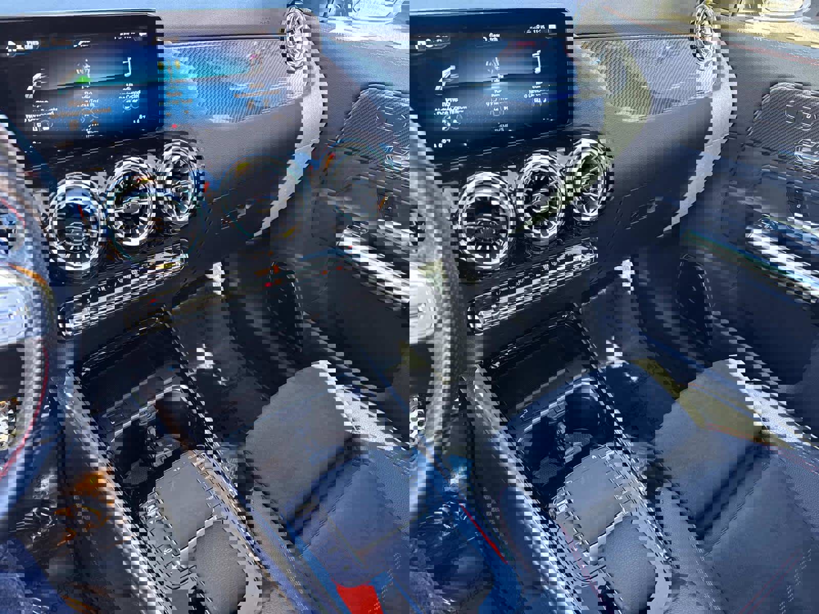 Used 2022 Mercedes-Benz GLA 250 image 23