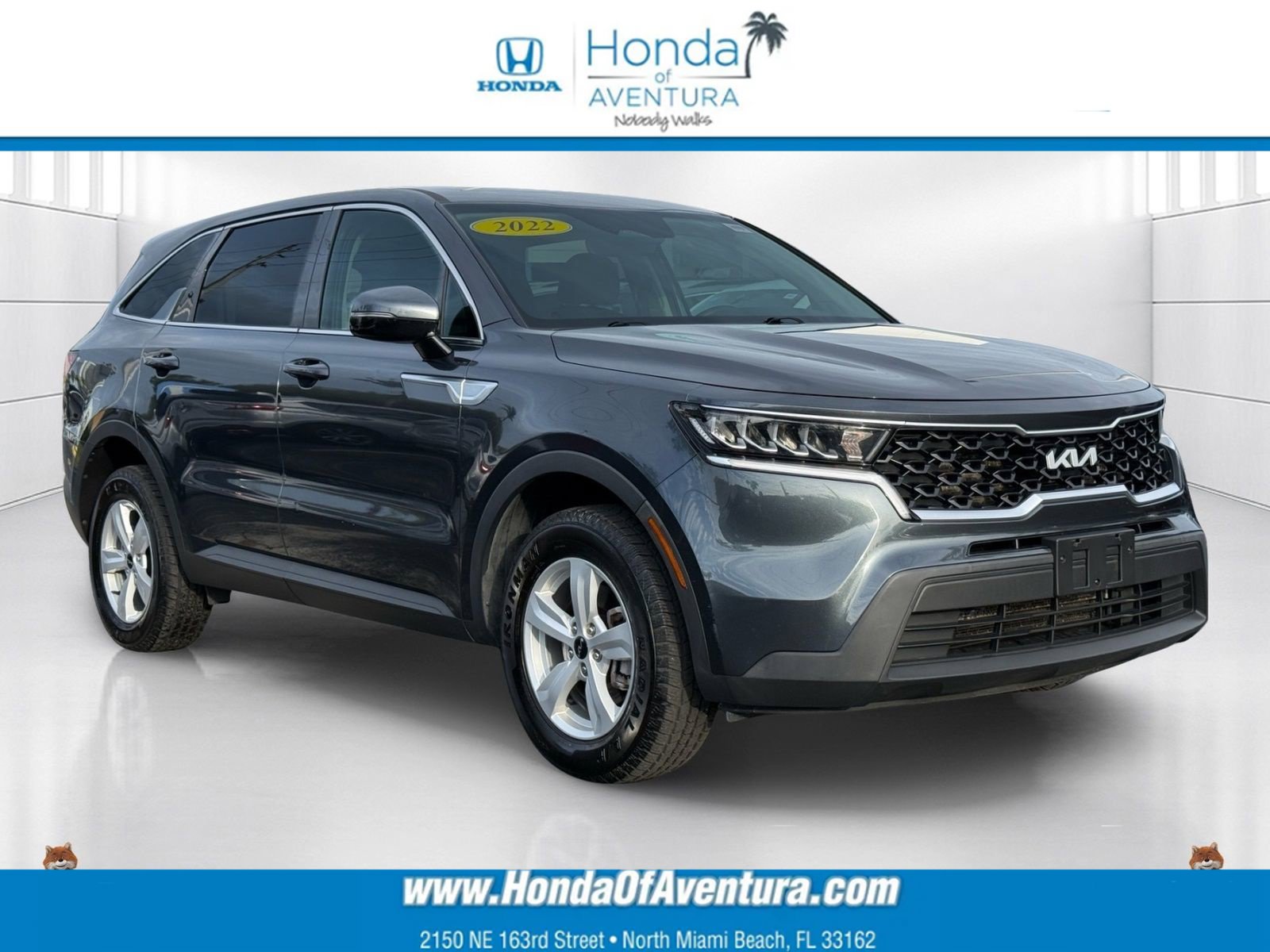 Used 2022 Kia Sorento LX AWD/4WD image 1