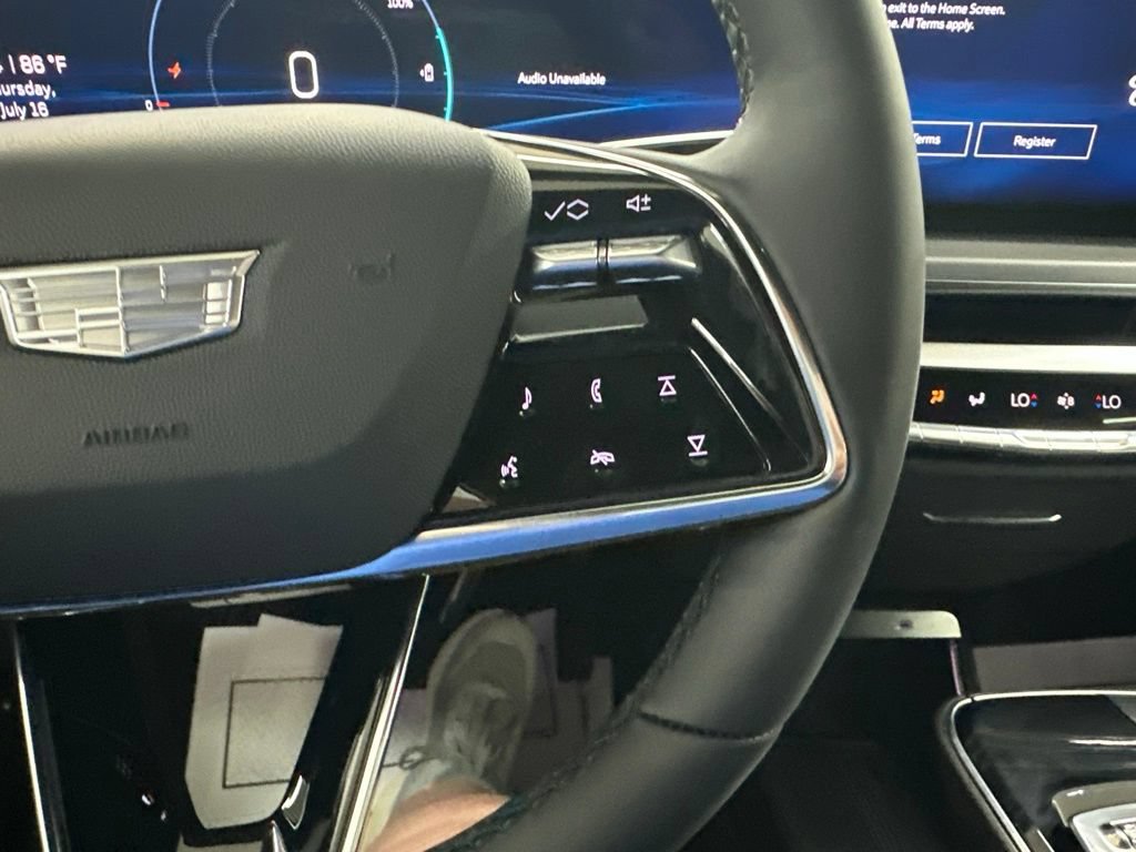 New 2026 Cadillac Lyriq Luxury AWD/4WD image 39