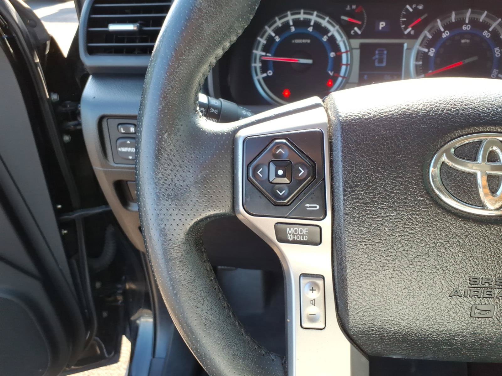 Used 2016 Toyota 4Runner Limited AWD/4WD image 9