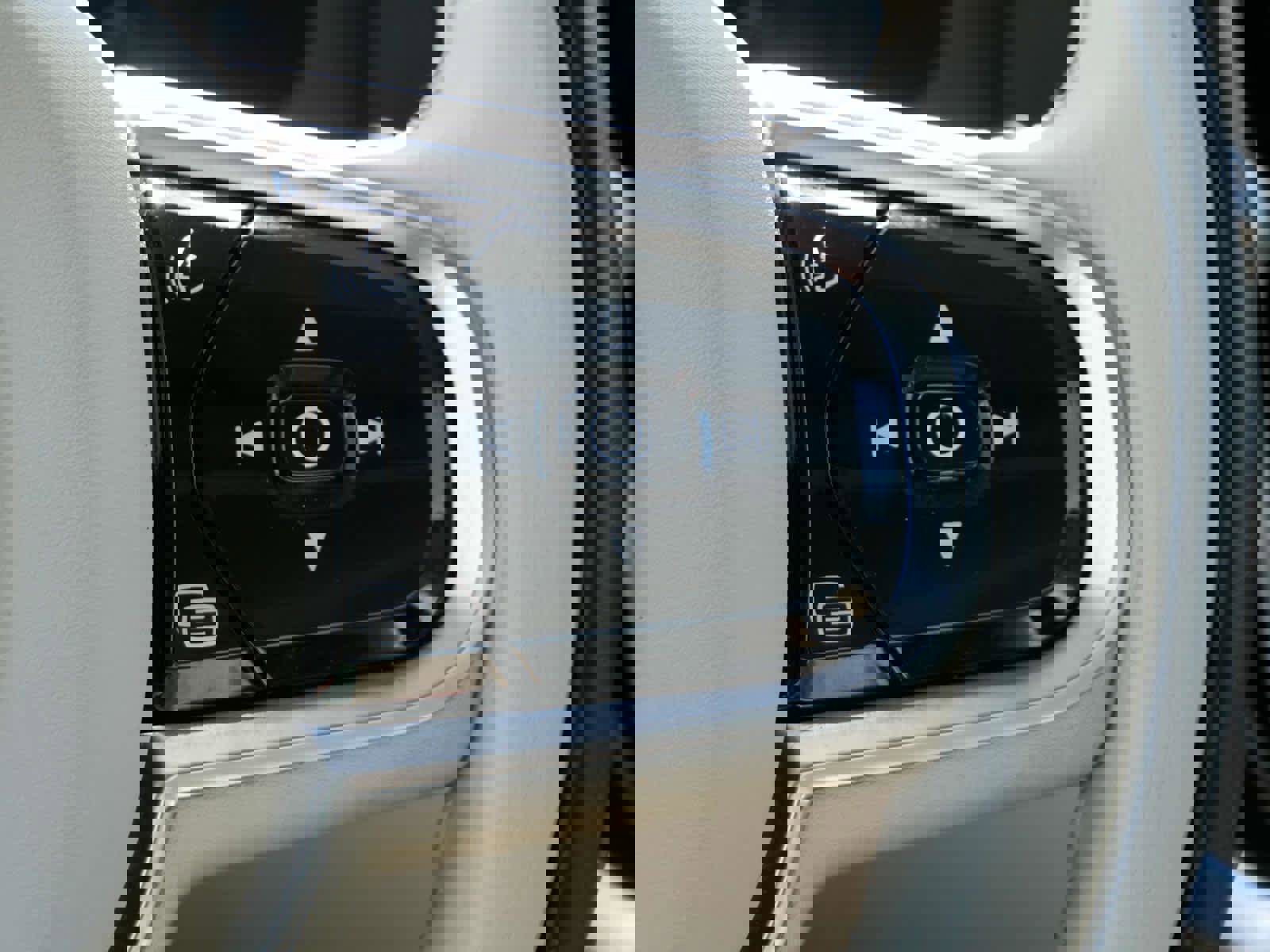 Used 2021 Volvo S60 T5 Momentum image 21