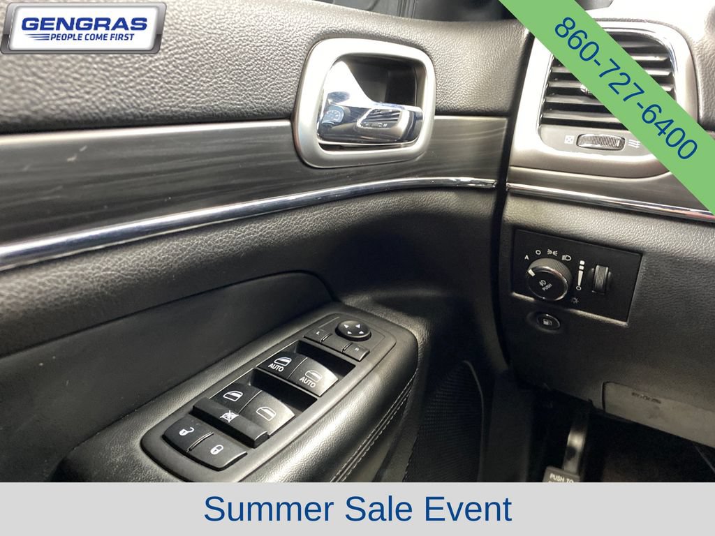 Used 2019 Jeep Grand Cherokee Limited AWD/4WD image 23