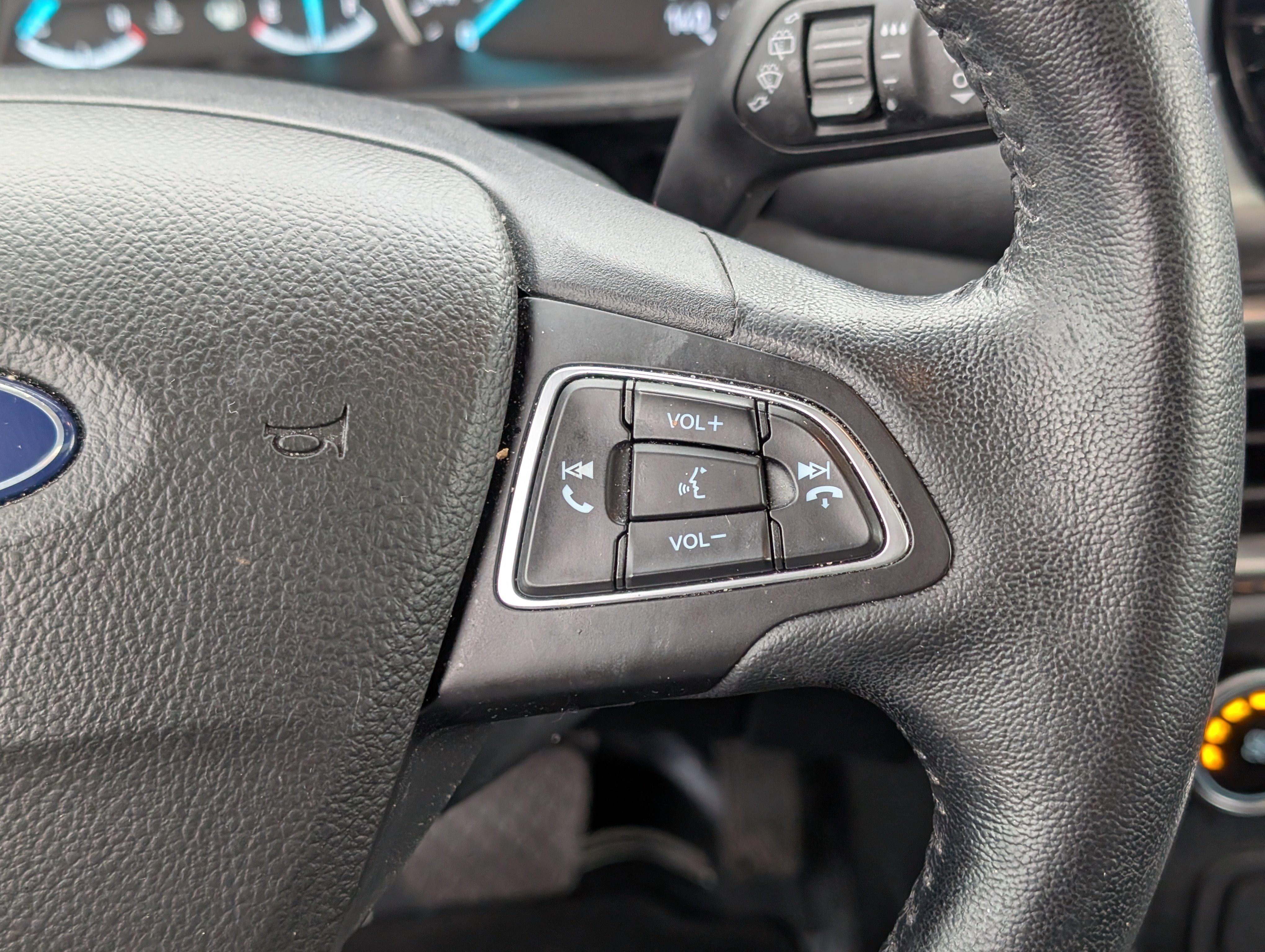 Certified 2020 Ford EcoSport SE image 21