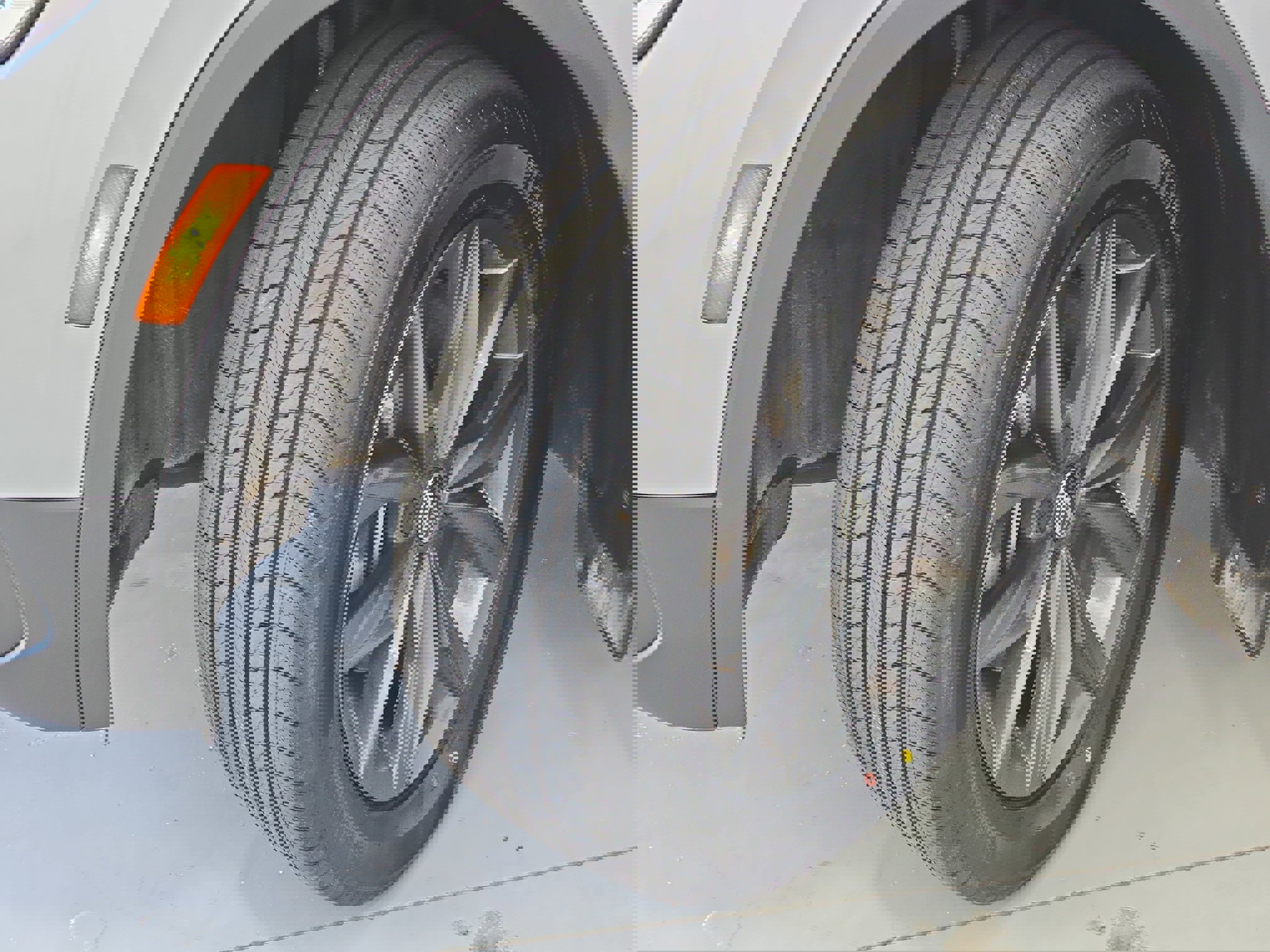 Certified 2022 Volkswagen Tiguan SE w/ Panoramic Sunroof Package image 33