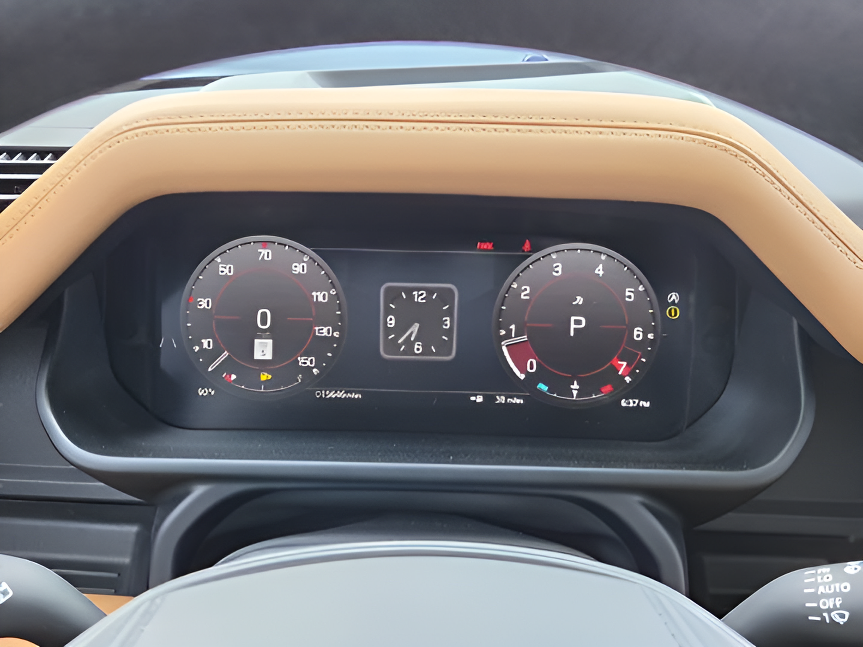 Used 2024 Land Rover Defender 110 V8 AWD/4WD image 28