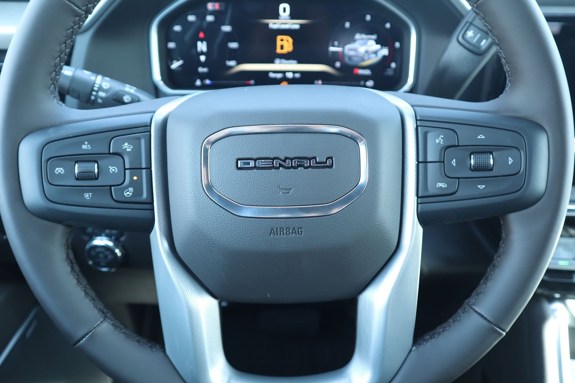 New 2026 GMC Sierra 2500 Denali w/ Denali Reserve Package image 6