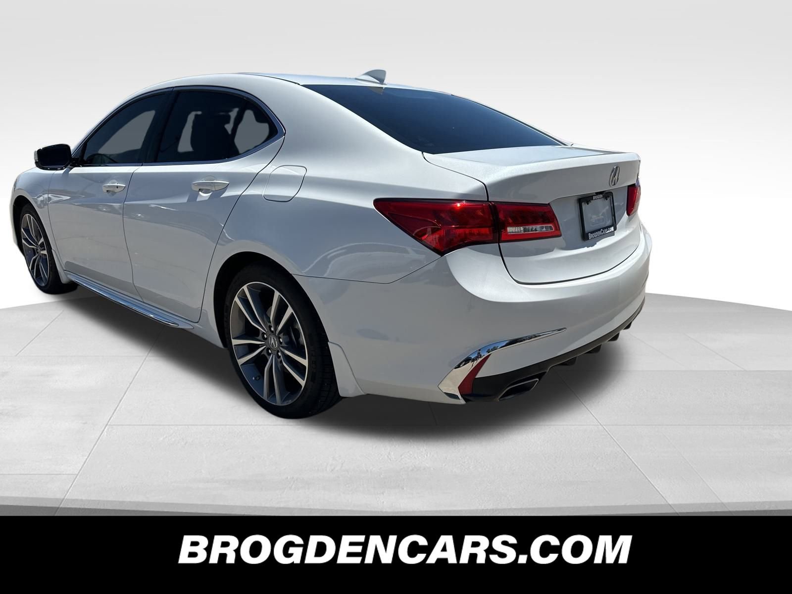 Used 2020 Acura TLX V6 w/ Technology Package image 5