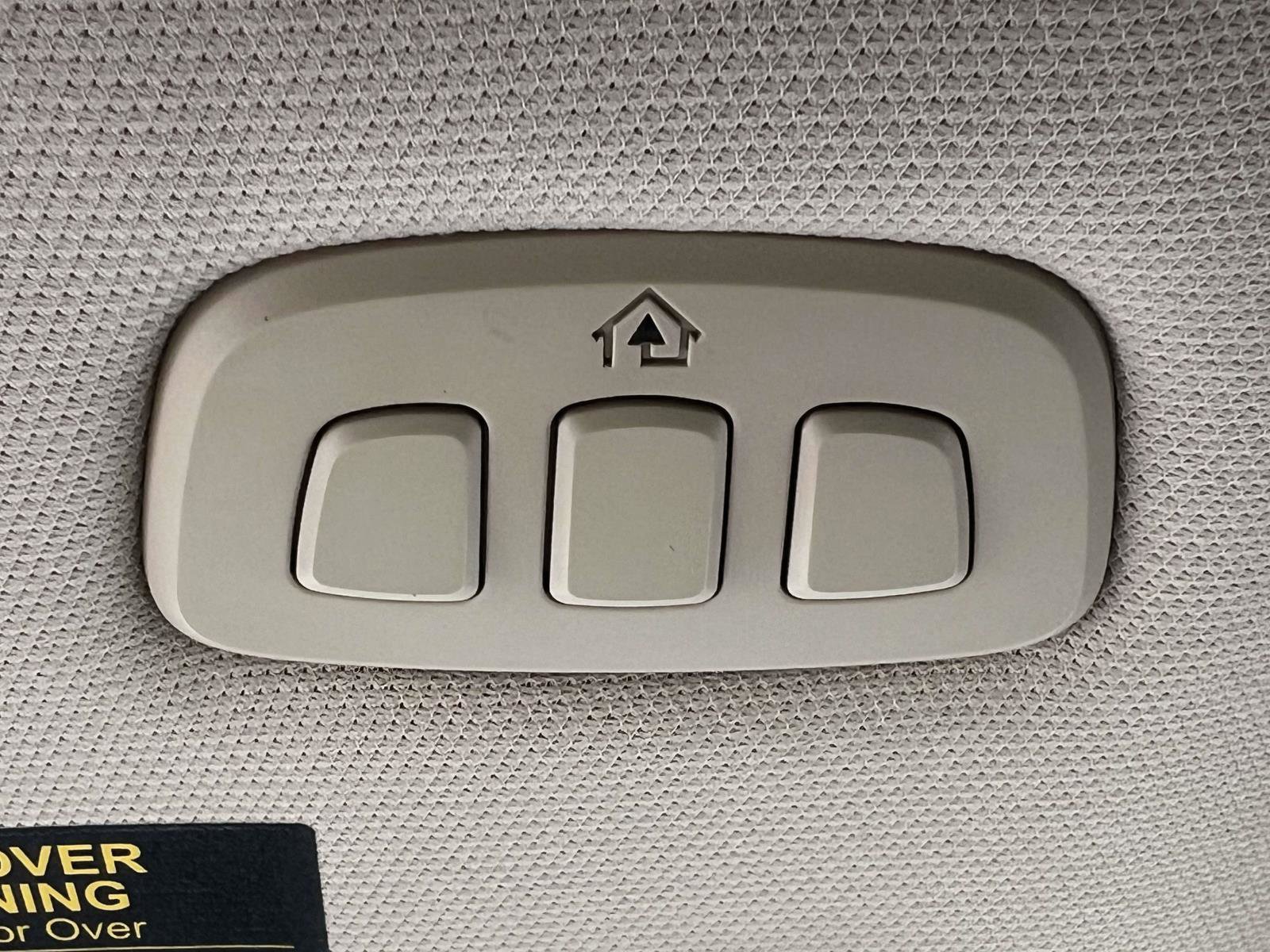 Used 2022 Lincoln Corsair Reserve w/ Equipment Group 201A image 33