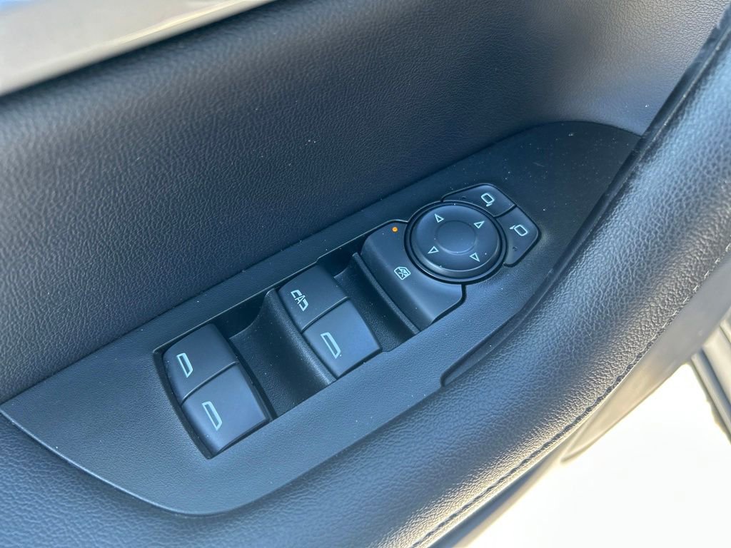 Used 2023 Chevrolet Blazer LT image 20