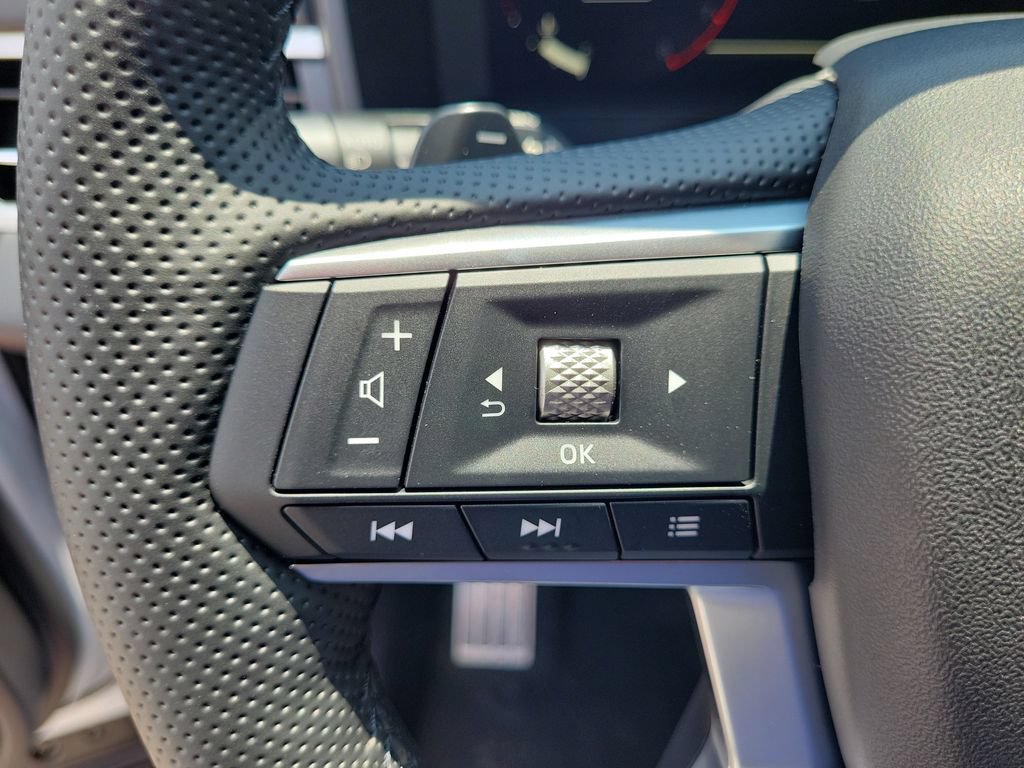 New 2026 Mitsubishi Outlander SEL Black Edition FWD image 18