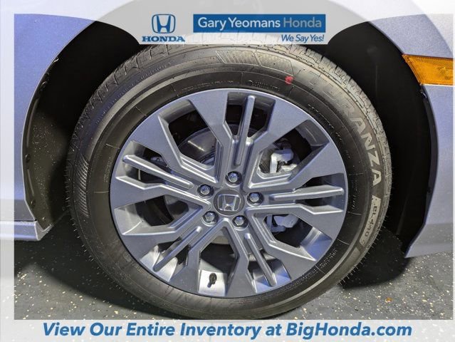 New 2026 Honda Odyssey Touring image 14