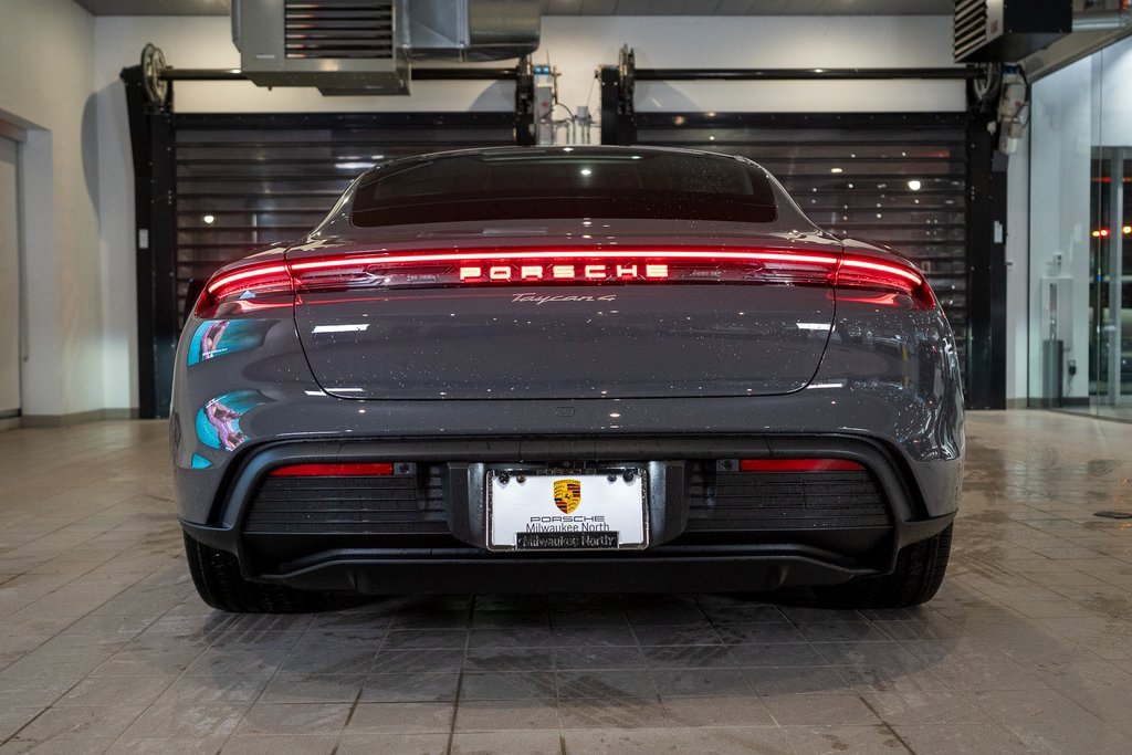 New 2026 Porsche Taycan image 10