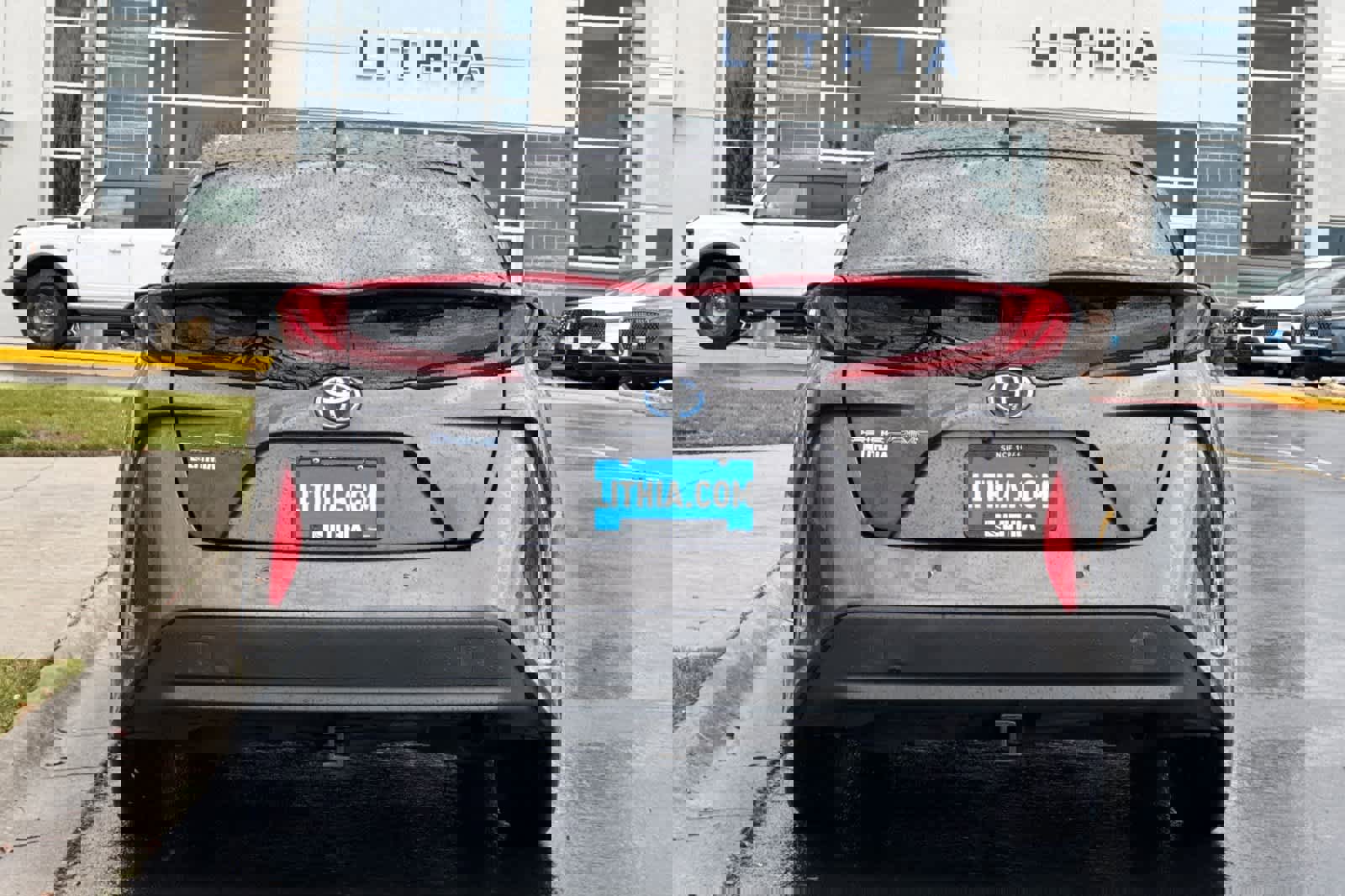 Used 2017 Toyota Prius Prime Advanced image 7