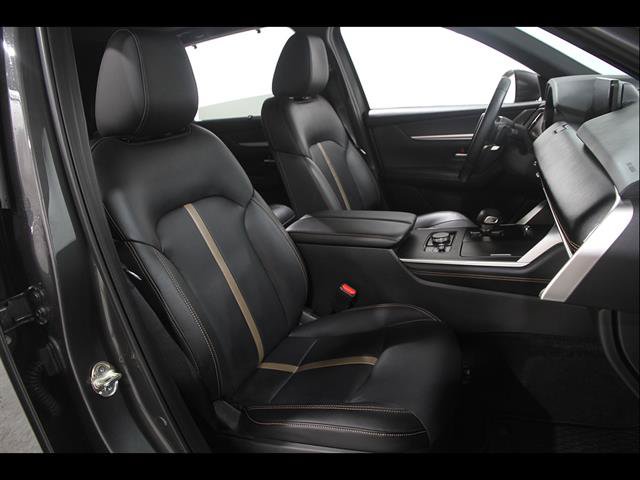 Certified 2026 MAZDA CX-90 3.3 Turbo S w/ Premium Plus AWD/4WD image 17
