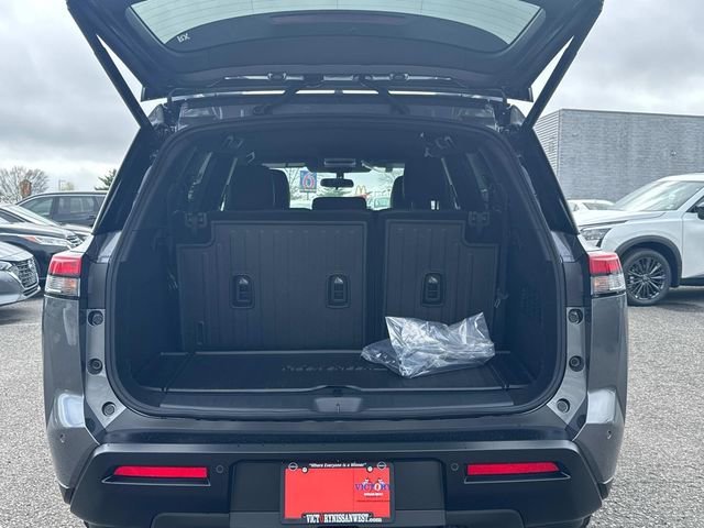 New 2026 Nissan Pathfinder Rock Creek image 13
