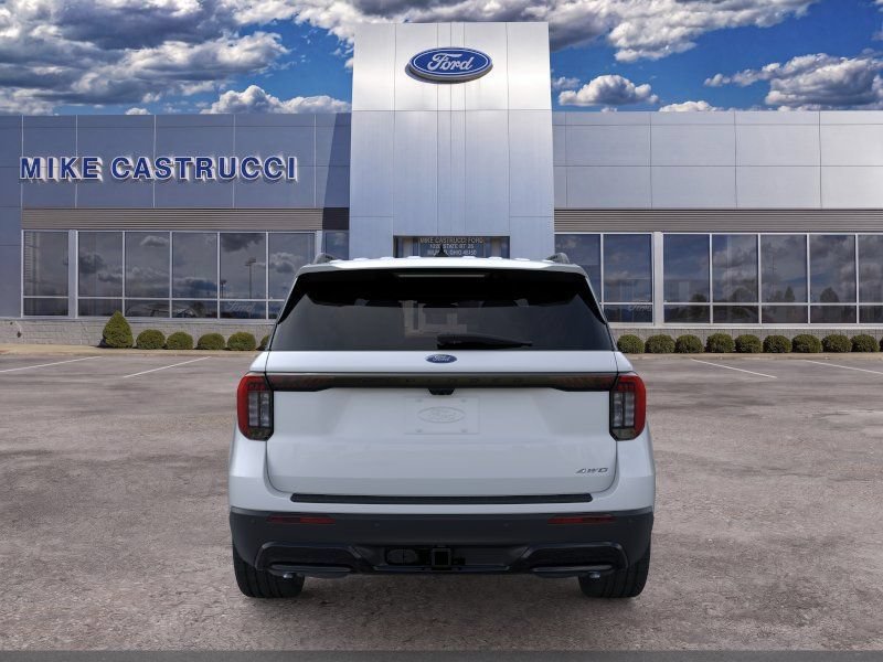 New 2026 Ford Explorer ST-Line w/ ST-Line Street Pack AWD/4WD image 5