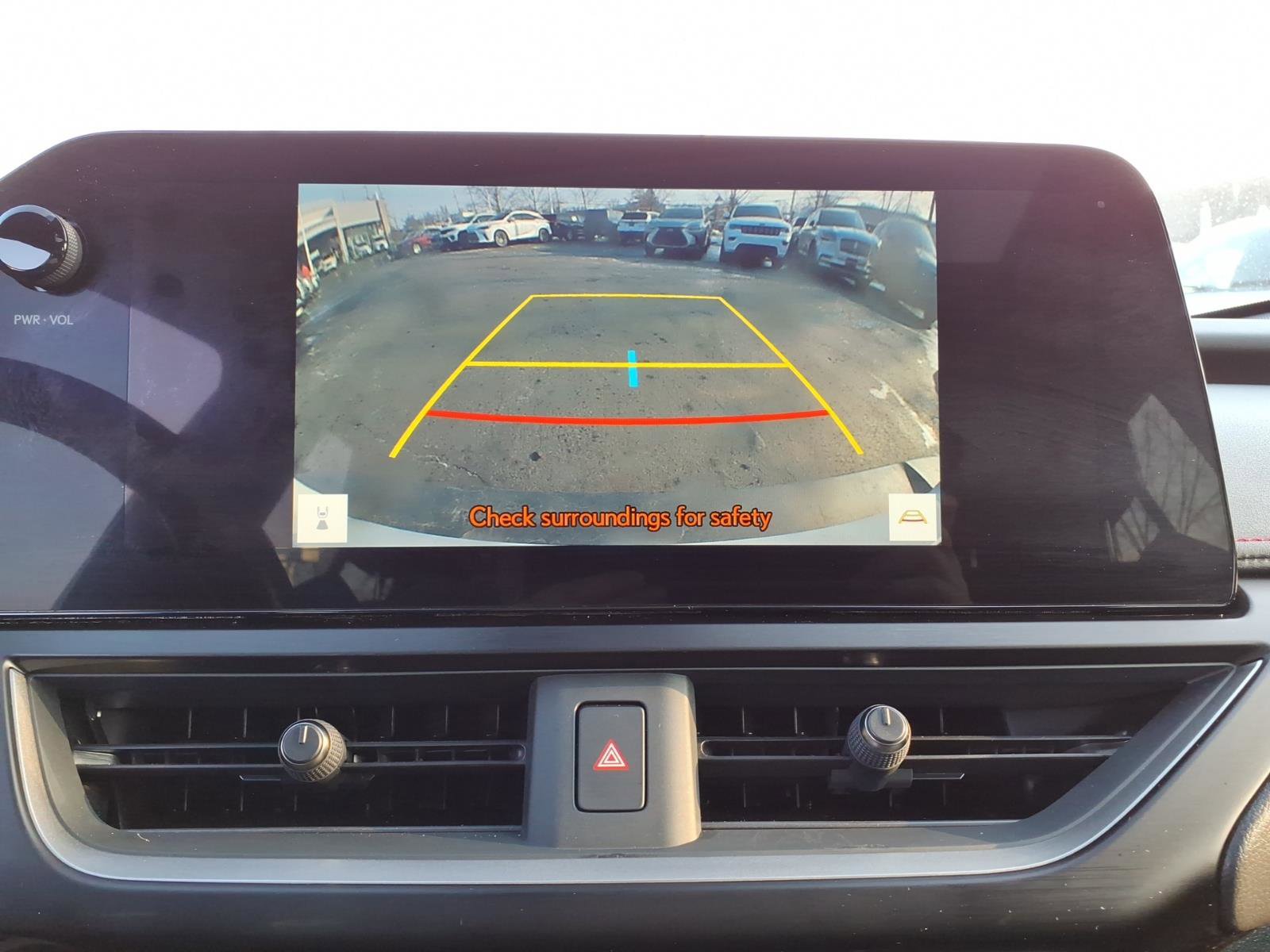 Used 2023 Lexus UX 250h F Sport image 21