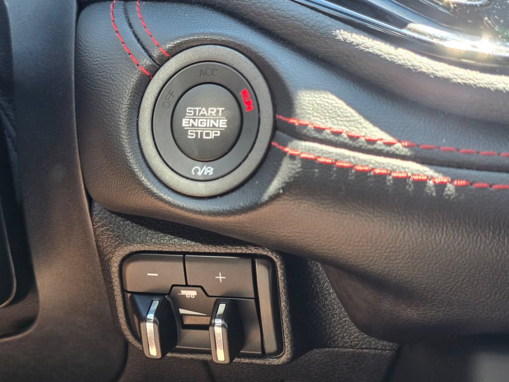 Used 2025 Dodge Durango GT AWD/4WD image 30