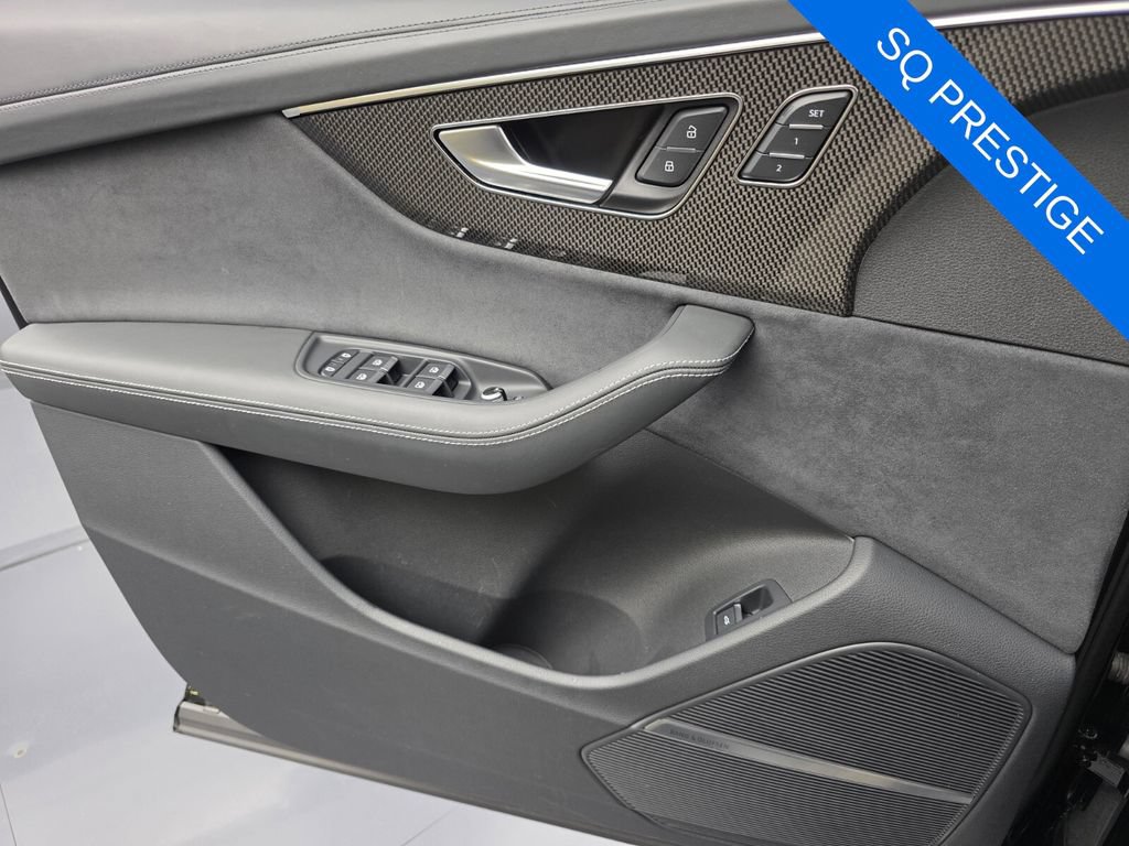 Used 2023 Audi SQ7 Prestige AWD/4WD image 25