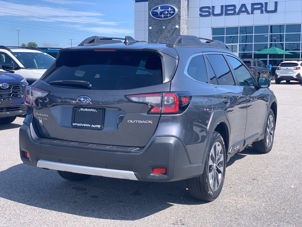 Used 2024 Subaru Outback Limited AWD/4WD image 7