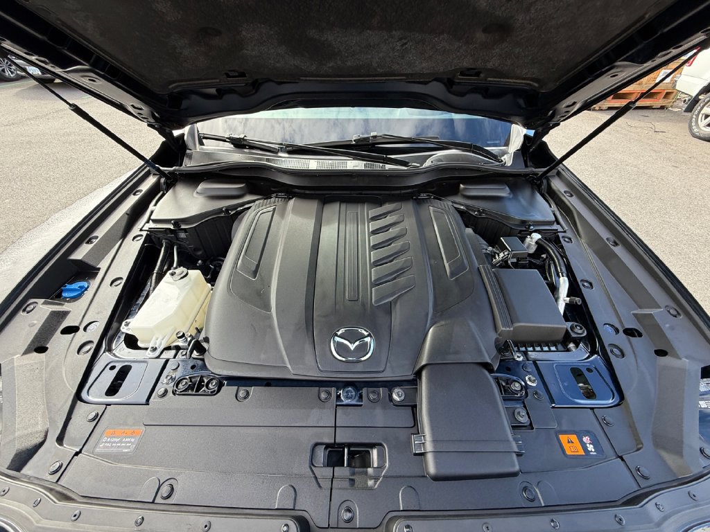 Used 2024 MAZDA CX-90 3.3 Turbo w/ Preferred Plus AWD/4WD image 30