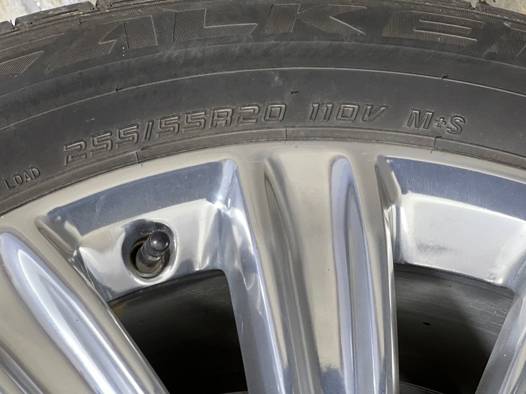 Used 2020 Ford Explorer Limited w/ Class III Trailer Tow Package image 41