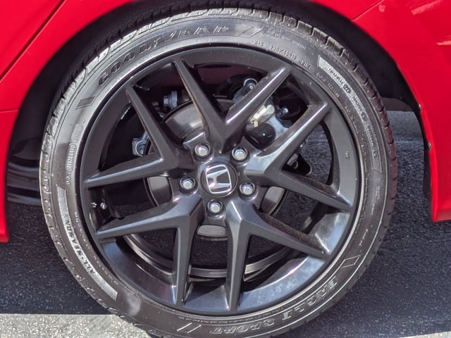 Used 2025 Honda Civic Sport image 13