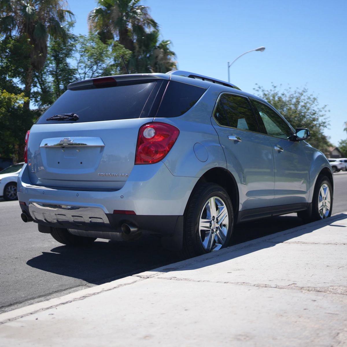 Used 2015 Chevrolet Equinox LTZ w/ LPO, Protection Package AWD/4WD image 11