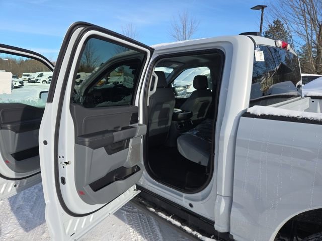 New 2025 Ford F150 Lightning Flash image 35