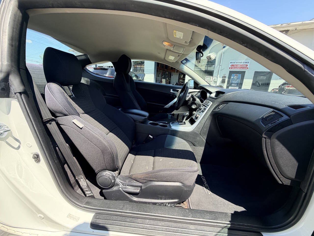 Used 2010 Hyundai Genesis 2.0T RWD image 41