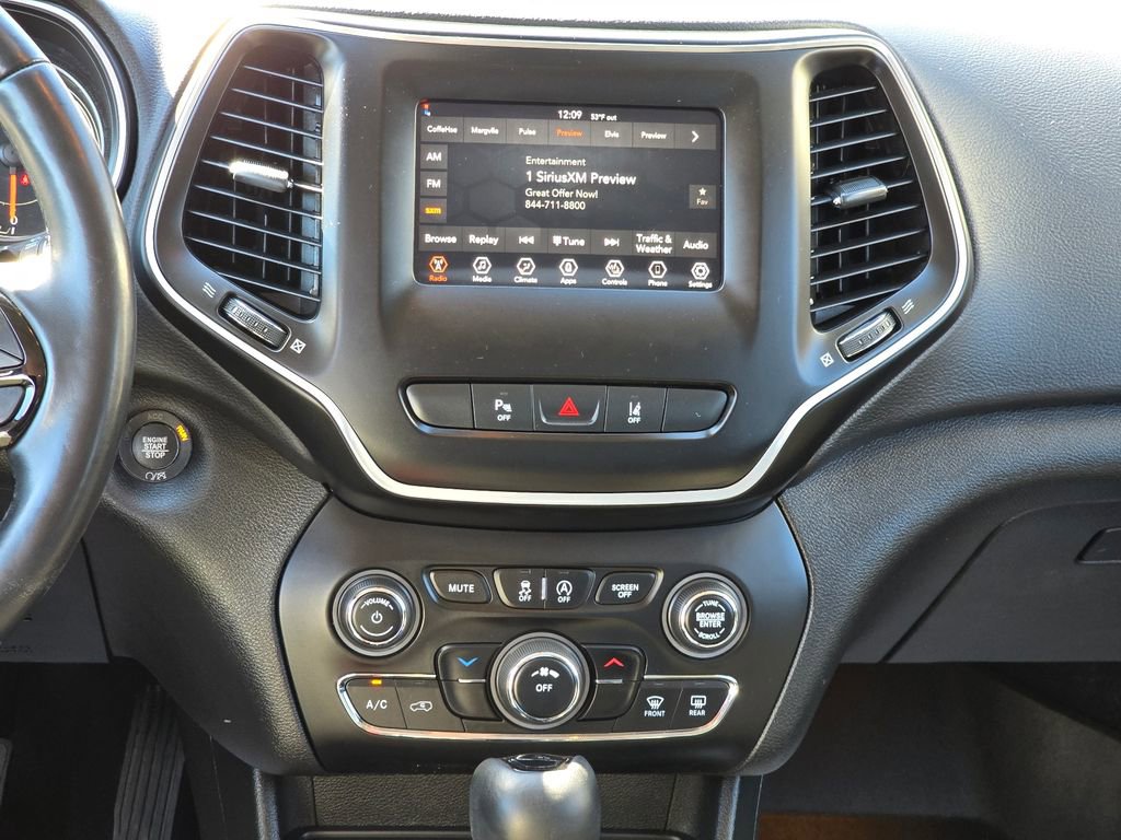 Used 2021 Jeep Cherokee Latitude Plus image 15