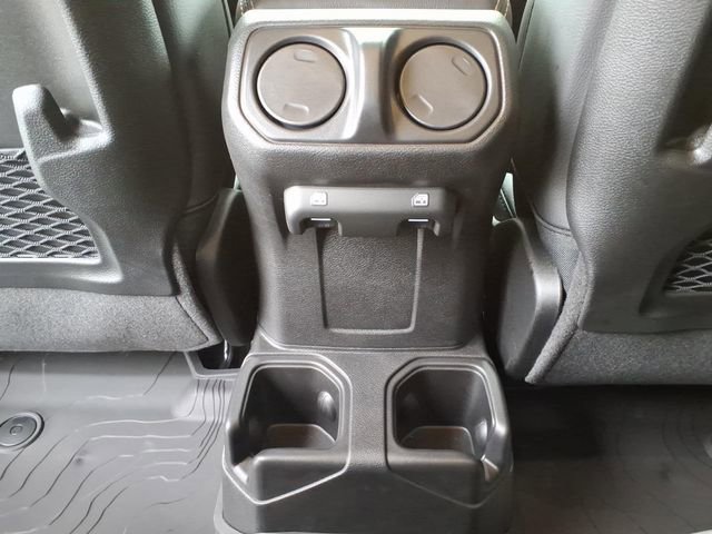 New 2026 Jeep Gladiator Sport S image 28