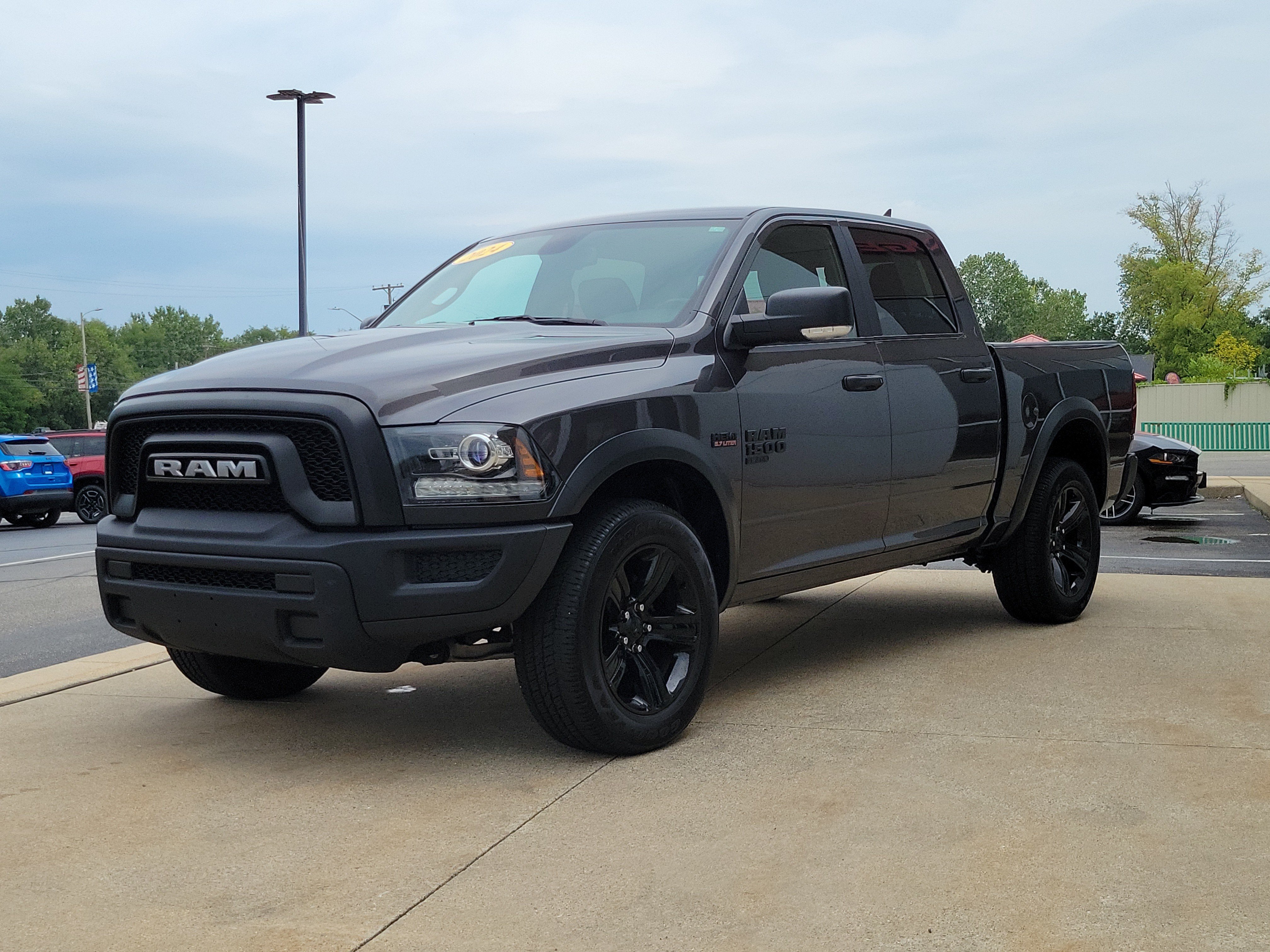Used 2024 RAM 1500 Warlock w/ Electronics Group AWD/4WD image 2
