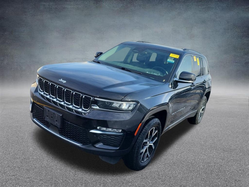 Used 2023 Jeep Grand Cherokee Limited image 35