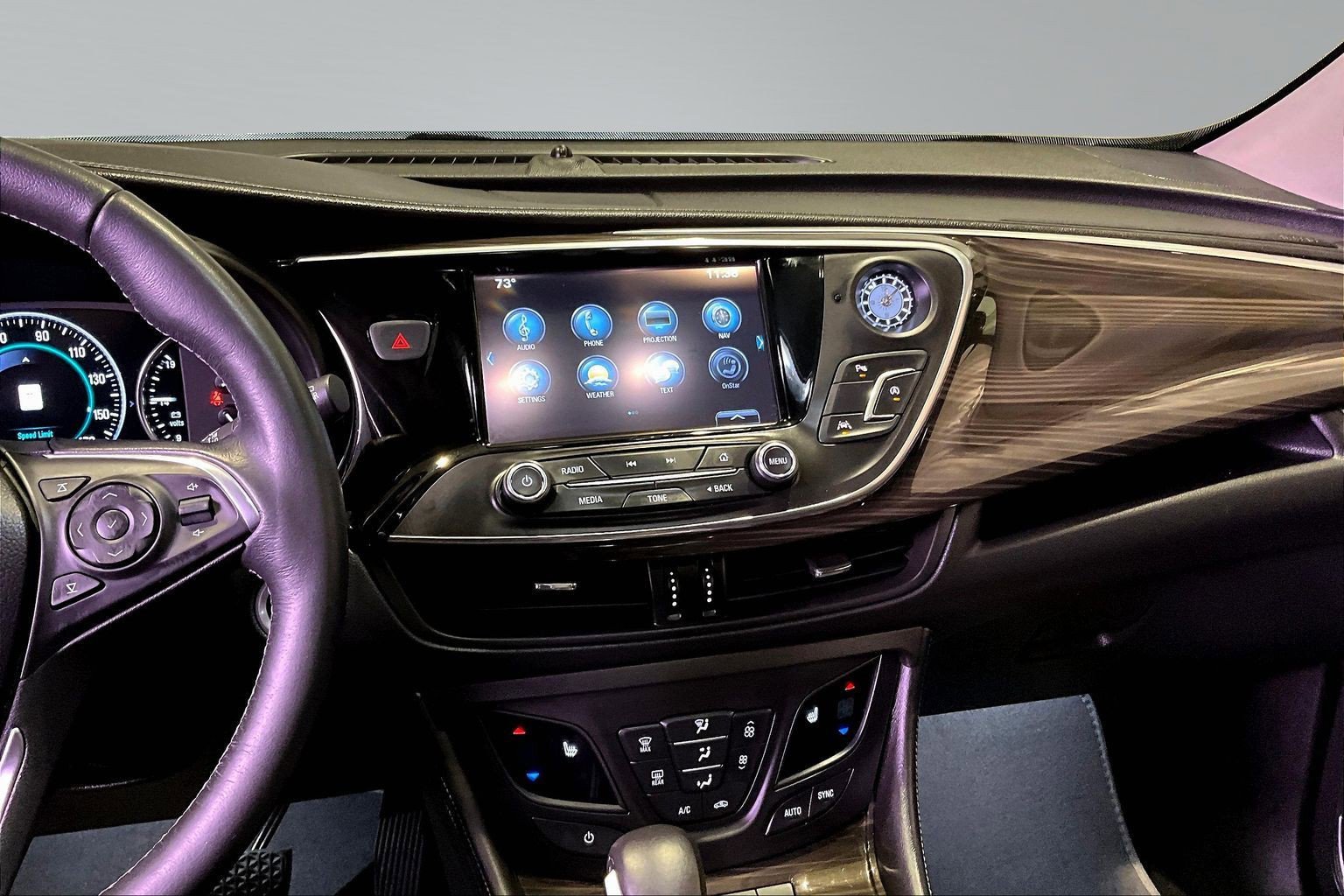 Used 2019 Buick Envision Premium image 9