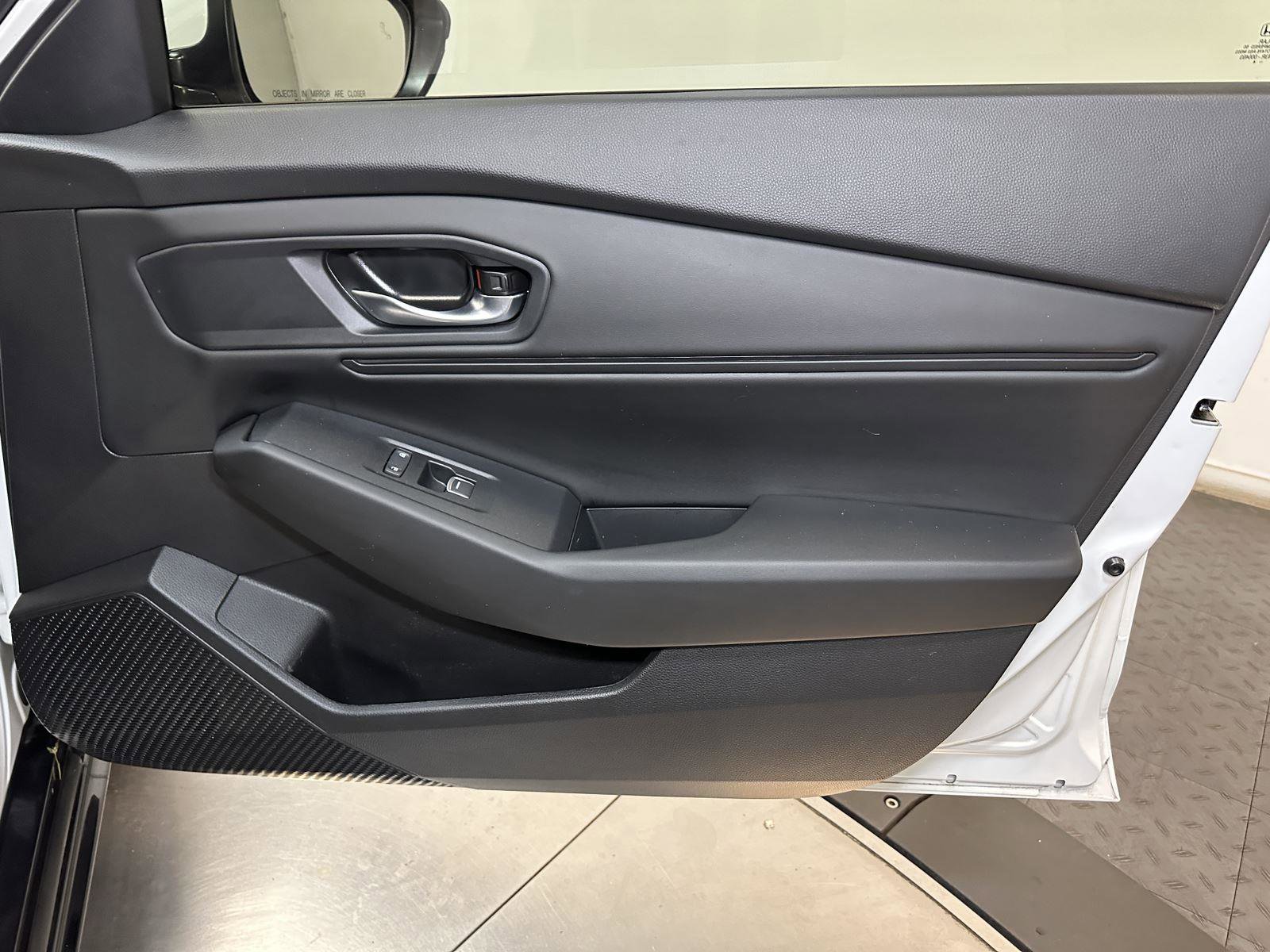 Certified 2024 Honda Accord EX-L image 36